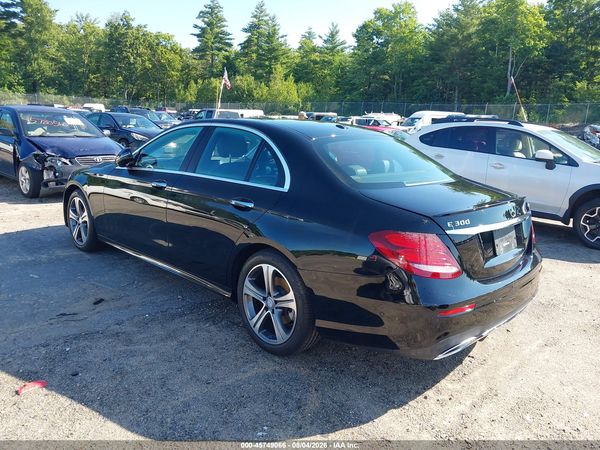2017 MERCEDES-BENZ E 300 4MATIC