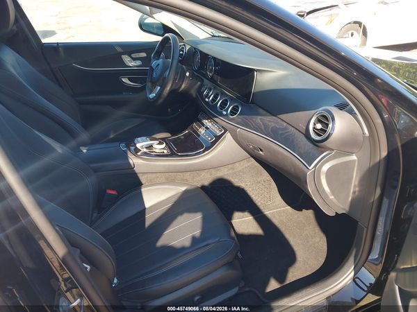 2017 MERCEDES-BENZ E 300 4MATIC