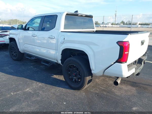 2025 TOYOTA TACOMA SR5