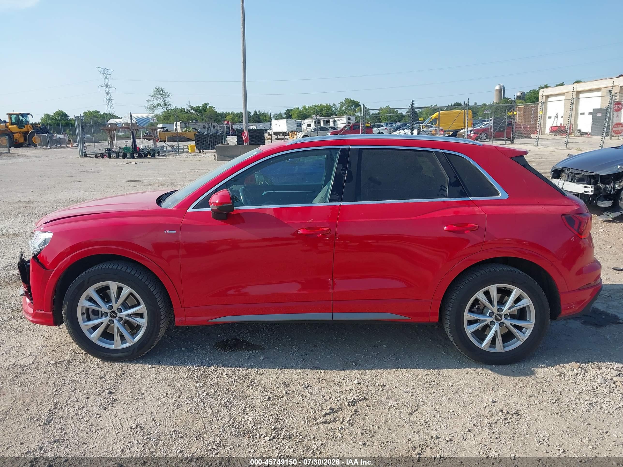 2023 AUDI Q3