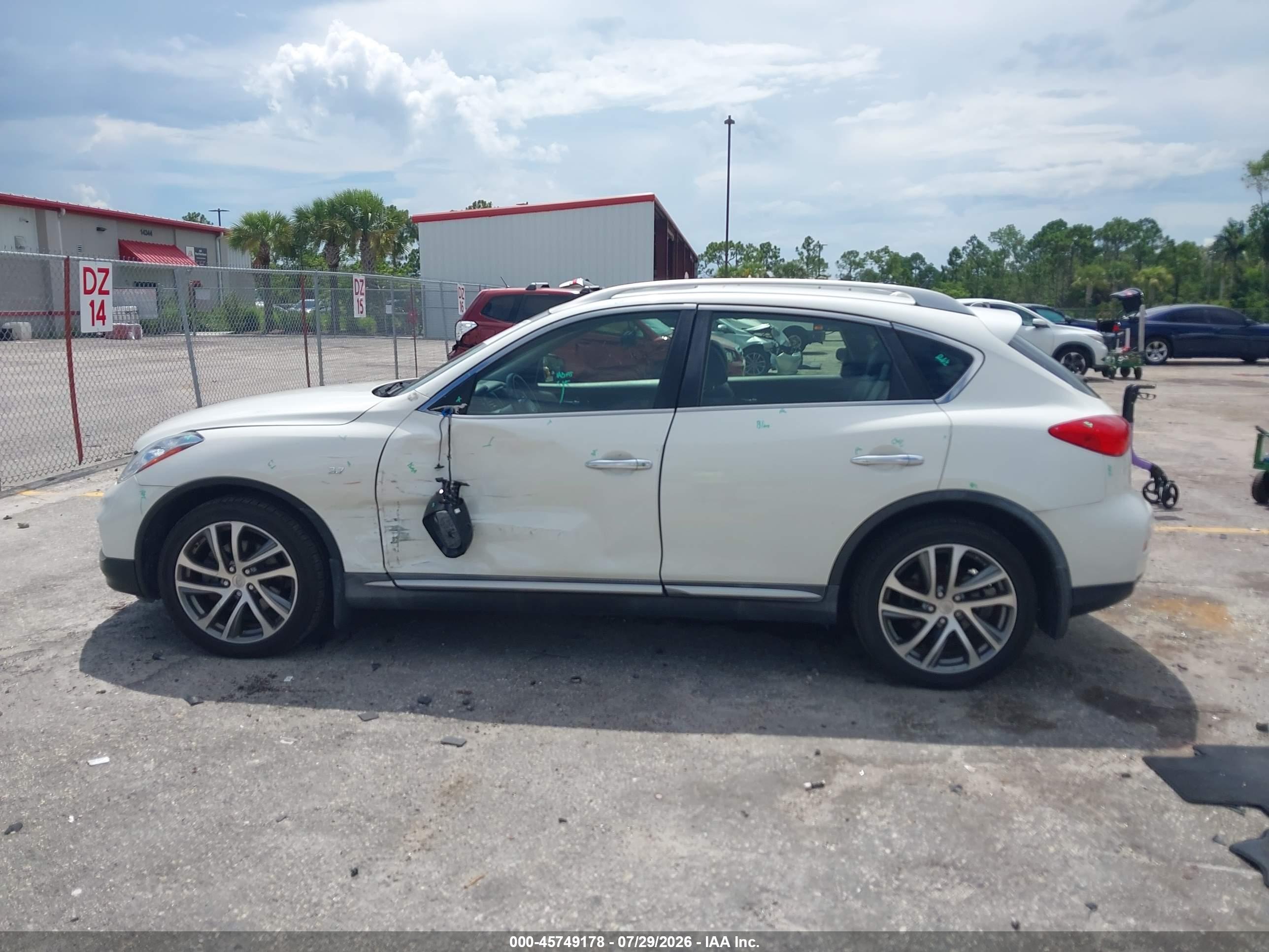 2017 INFINITI QX50