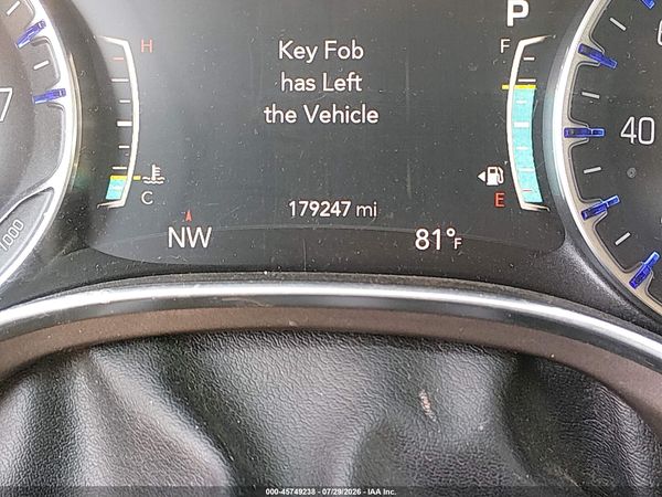 2019 CHRYSLER PACIFICA TOURING L PLUS — I118