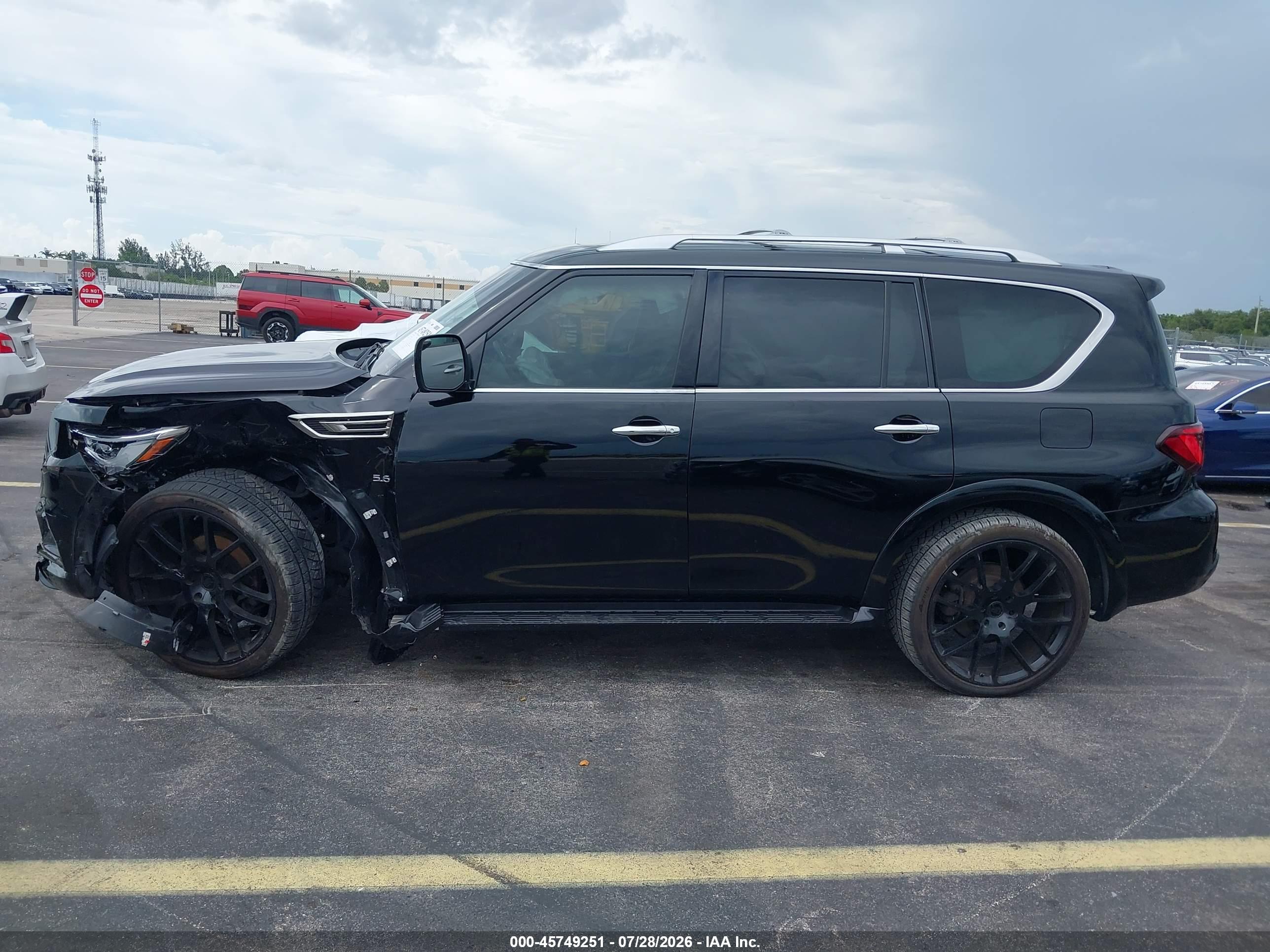 2020 INFINITI QX80 LUXE