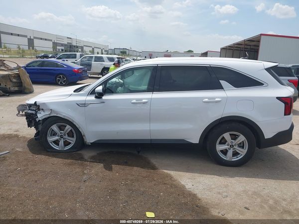 2022 KIA SORENTO LX