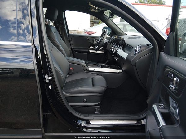 2024 MERCEDES-BENZ GLB 250 4MATIC