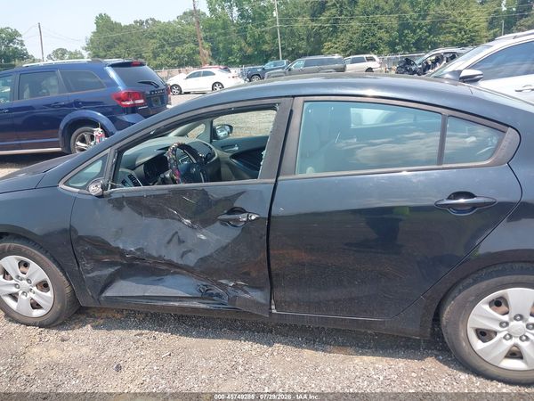 2017 KIA FORTE LX