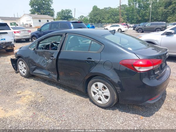 2017 KIA FORTE LX