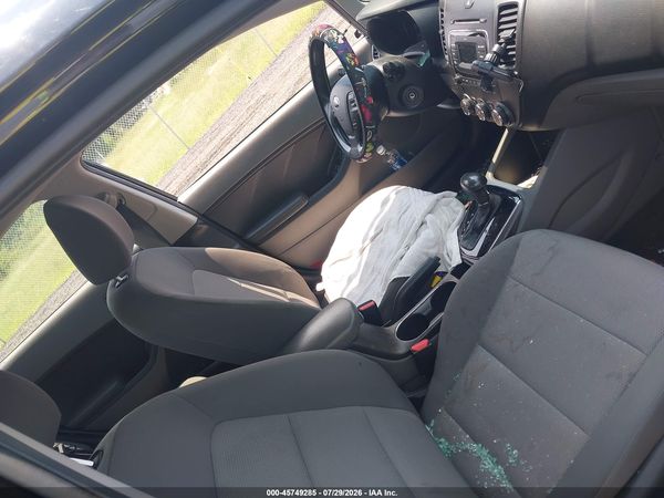 2017 KIA FORTE LX