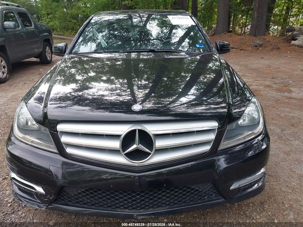 2013 MERCEDES-BENZ C 300 SPORT 4MATIC
