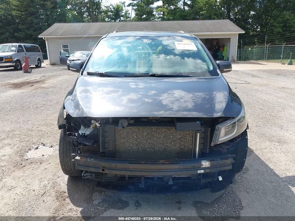 2016 KIA SEDONA LX