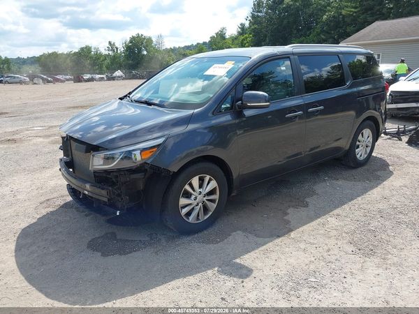 2016 KIA SEDONA LX