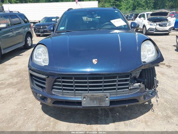 2017 PORSCHE MACAN