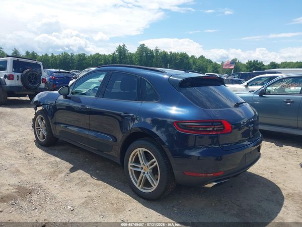 2017 PORSCHE MACAN