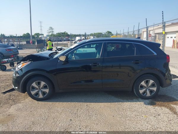 2018 KIA NIRO LX