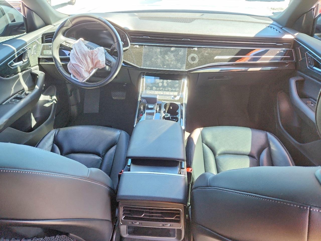 2019 AUDI Q8