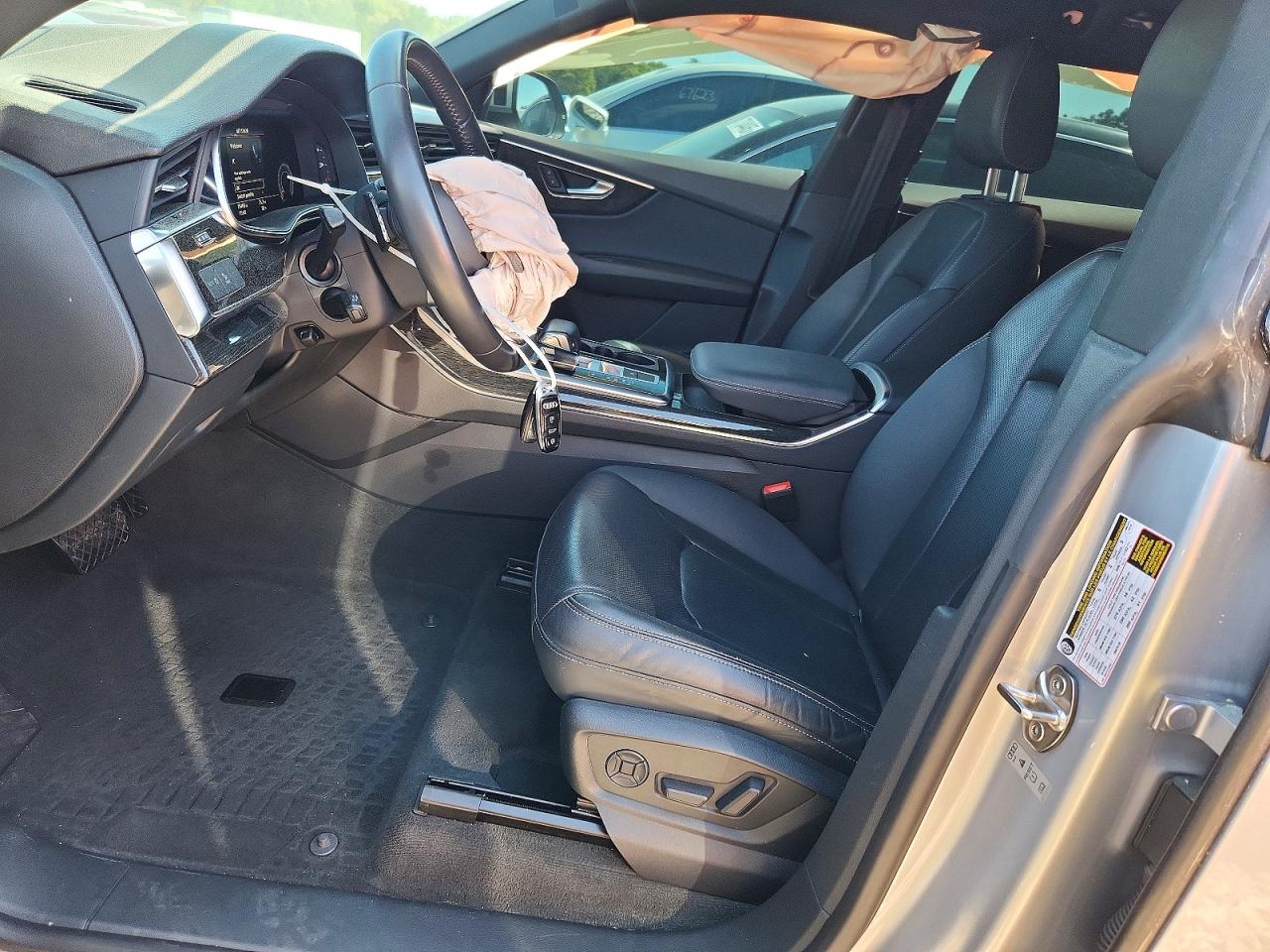 2019 AUDI Q8