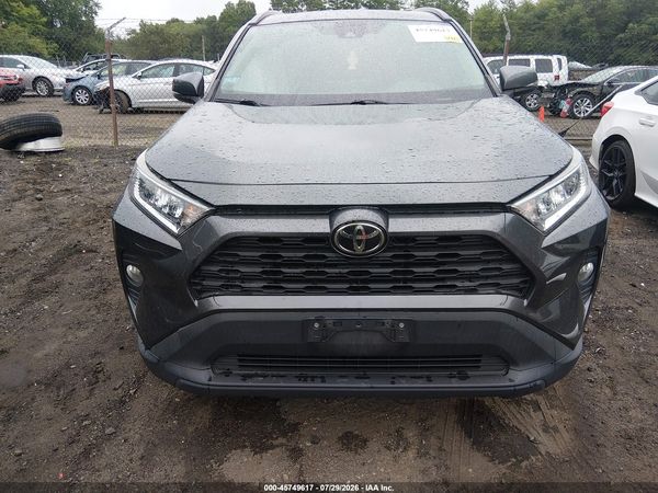2019 TOYOTA RAV4 XLE