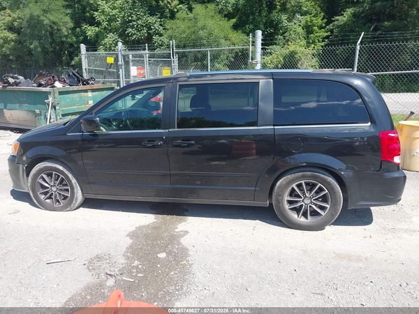 2017 DODGE GRAND CARAVAN SXT