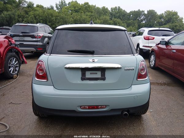2012 MINI COOPER