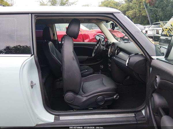 2012 MINI COOPER