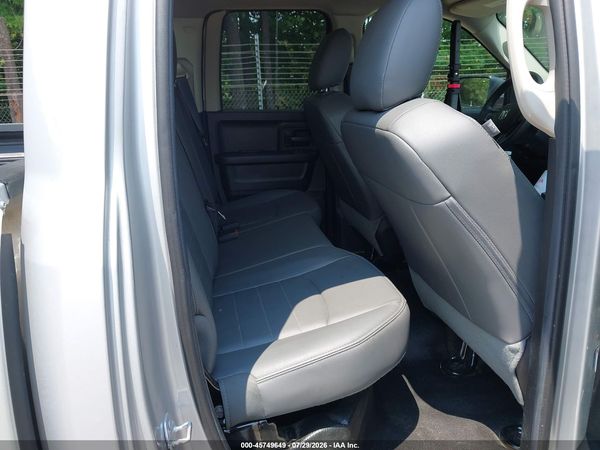 2016 RAM 1500 ST