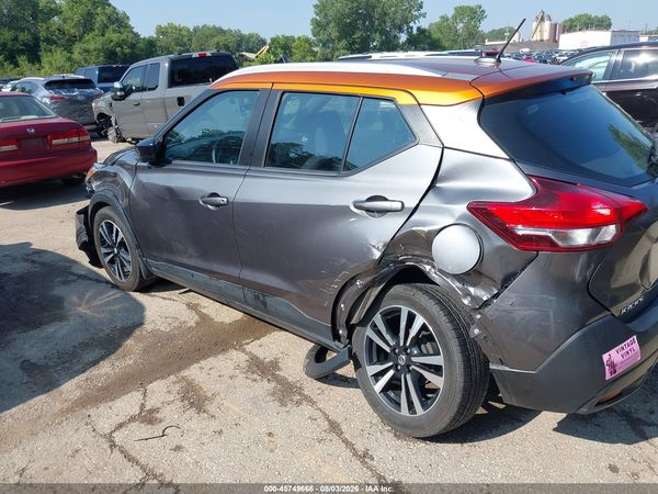 2018 NISSAN KICKS SV — I6