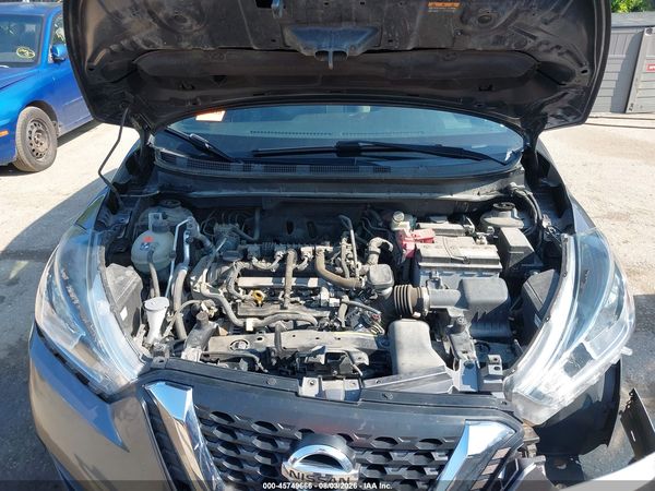 2018 NISSAN KICKS SV — I10