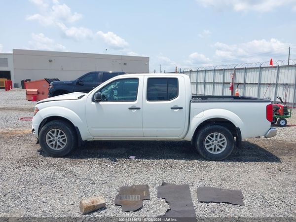 2021 NISSAN FRONTIER SV 4X4