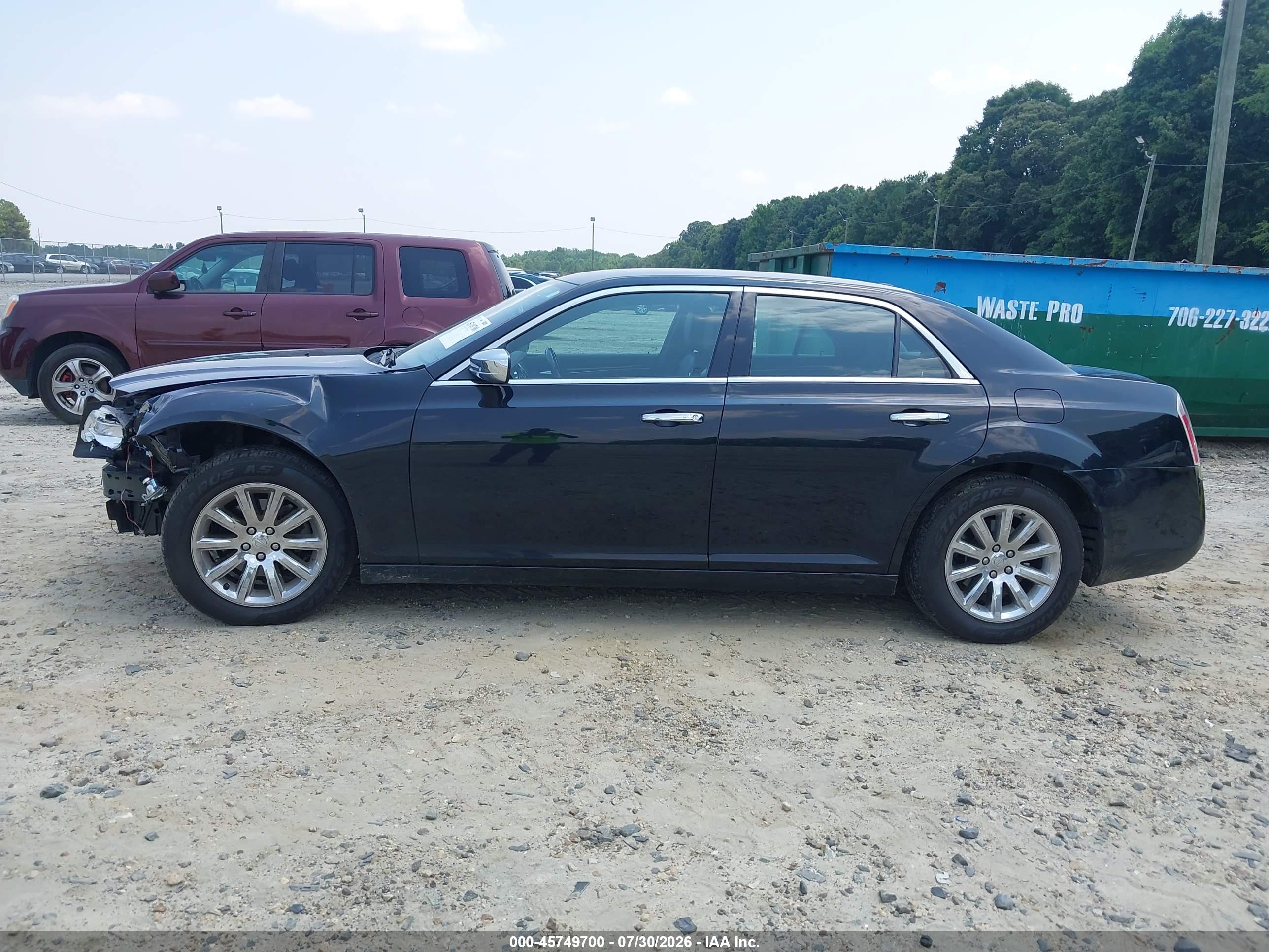 2012 CHRYSLER 300 LIMITED