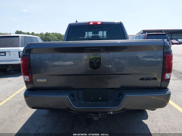 2018 RAM 1500 SPORT  4X4 6'4 BOX