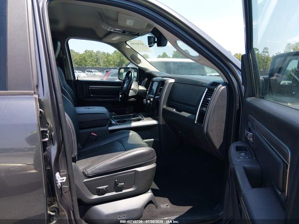 2018 RAM 1500 SPORT  4X4 6'4 BOX