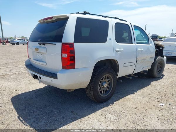 2014 CHEVROLET TAHOE LT — I4