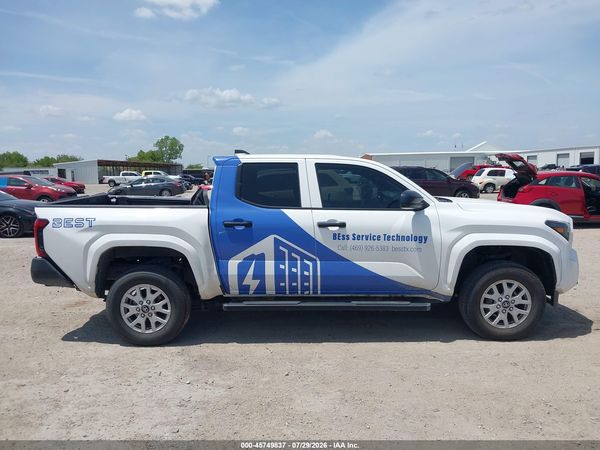 2025 TOYOTA TACOMA SR
