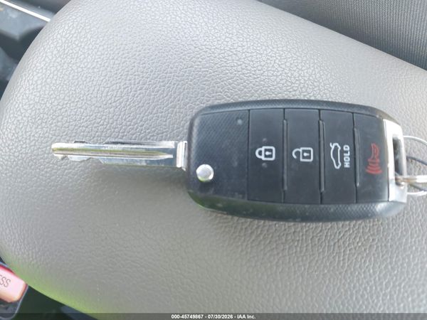2016 KIA FORTE LX