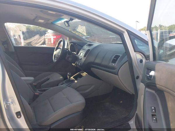 2016 KIA FORTE LX
