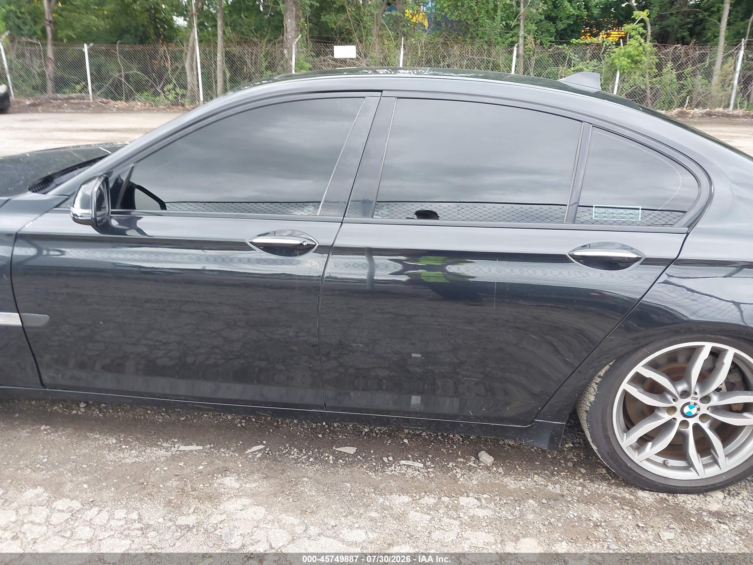 2014 BMW 750I XDRIVE