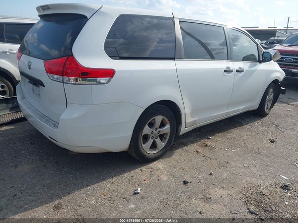 2014 TOYOTA SIENNA L V6 7 PASSENGER