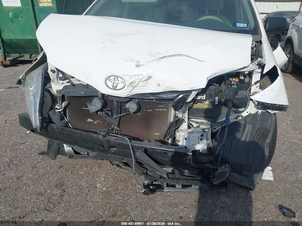 2014 TOYOTA SIENNA L V6 7 PASSENGER
