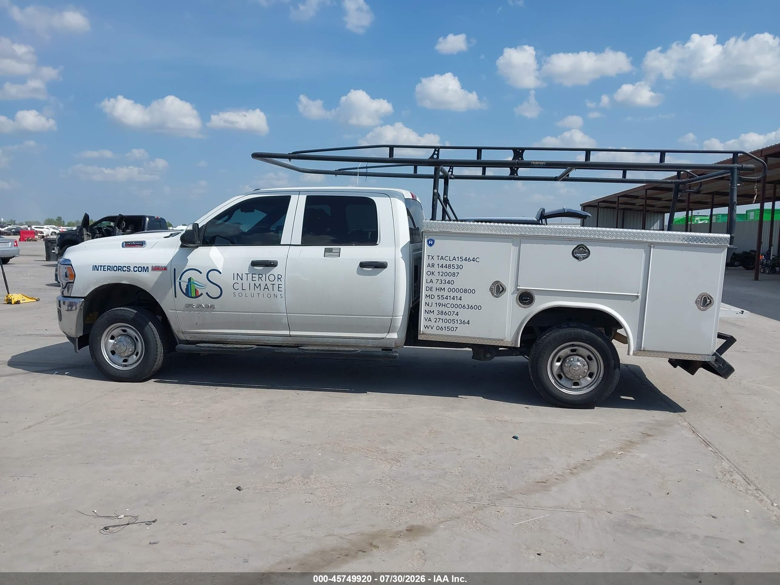 2022 RAM 2500 TRADESMAN  4X4 8' BOX