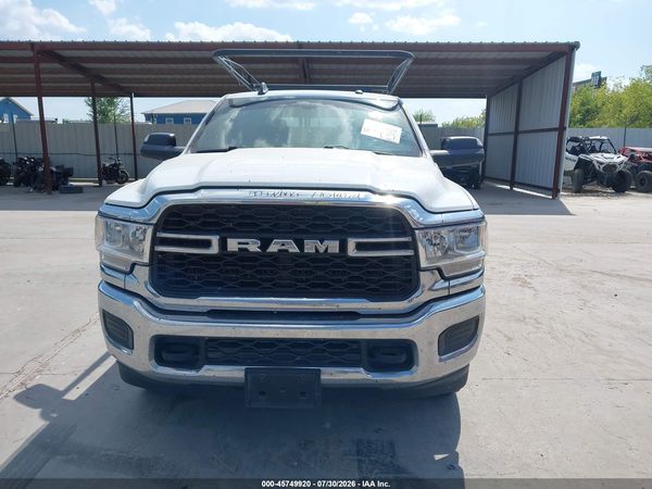 2022 RAM 2500 TRADESMAN  4X4 8' BOX