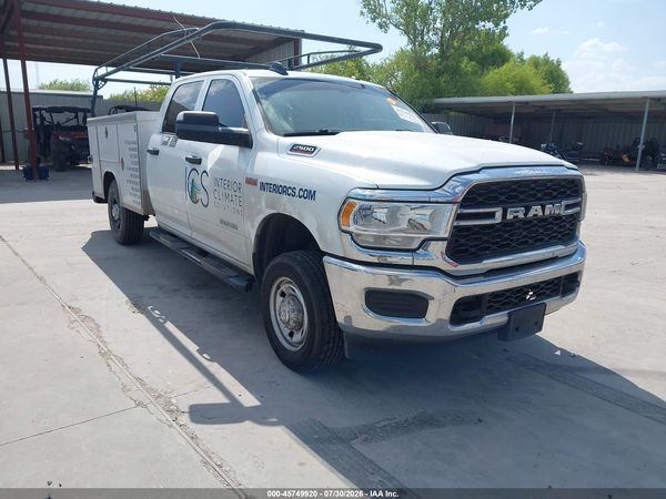 2022 RAM 2500 TRADESMAN  4X4 8' BOX