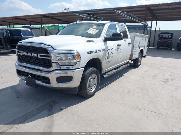2022 RAM 2500 TRADESMAN  4X4 8' BOX