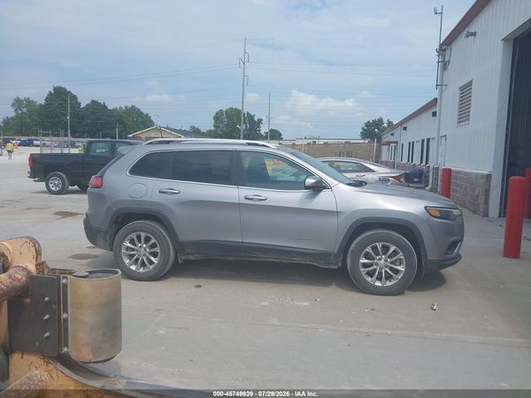 2019 JEEP CHEROKEE LATITUDE 4X4