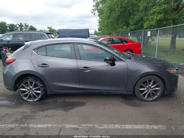 2018 MAZDA MAZDA3 GRAND TOURING