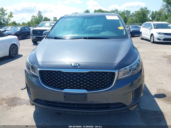 2016 KIA SEDONA LX