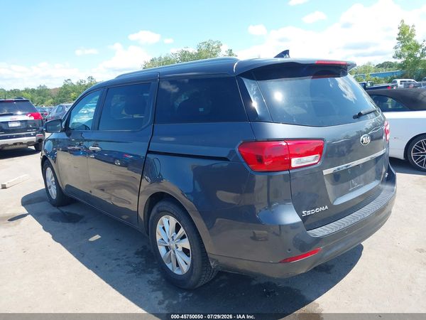 2016 KIA SEDONA LX
