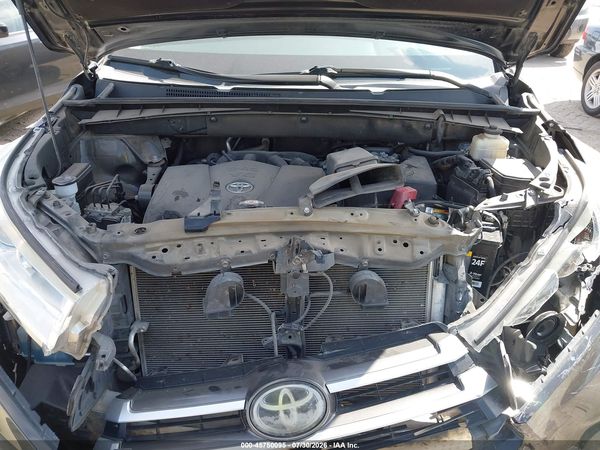 2019 TOYOTA HIGHLANDER LE PLUS