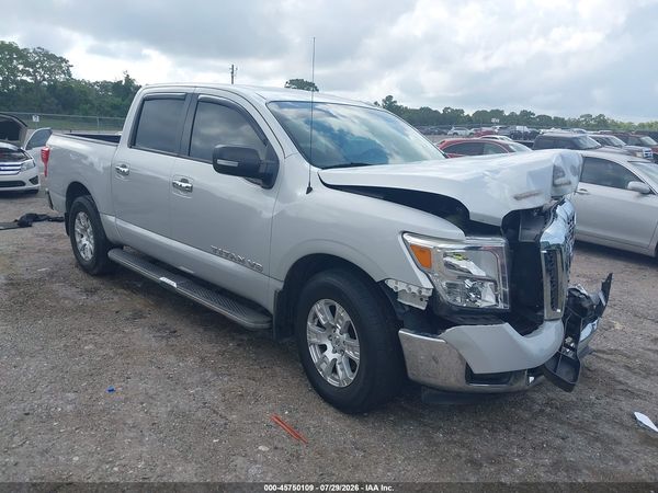 2018 NISSAN TITAN SV