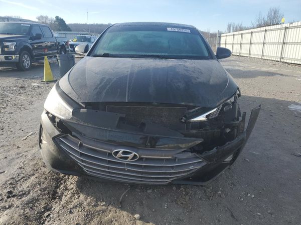 2019 HYUNDAI ELANTRA
