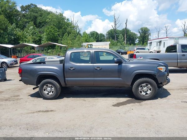 2018 TOYOTA TACOMA SR